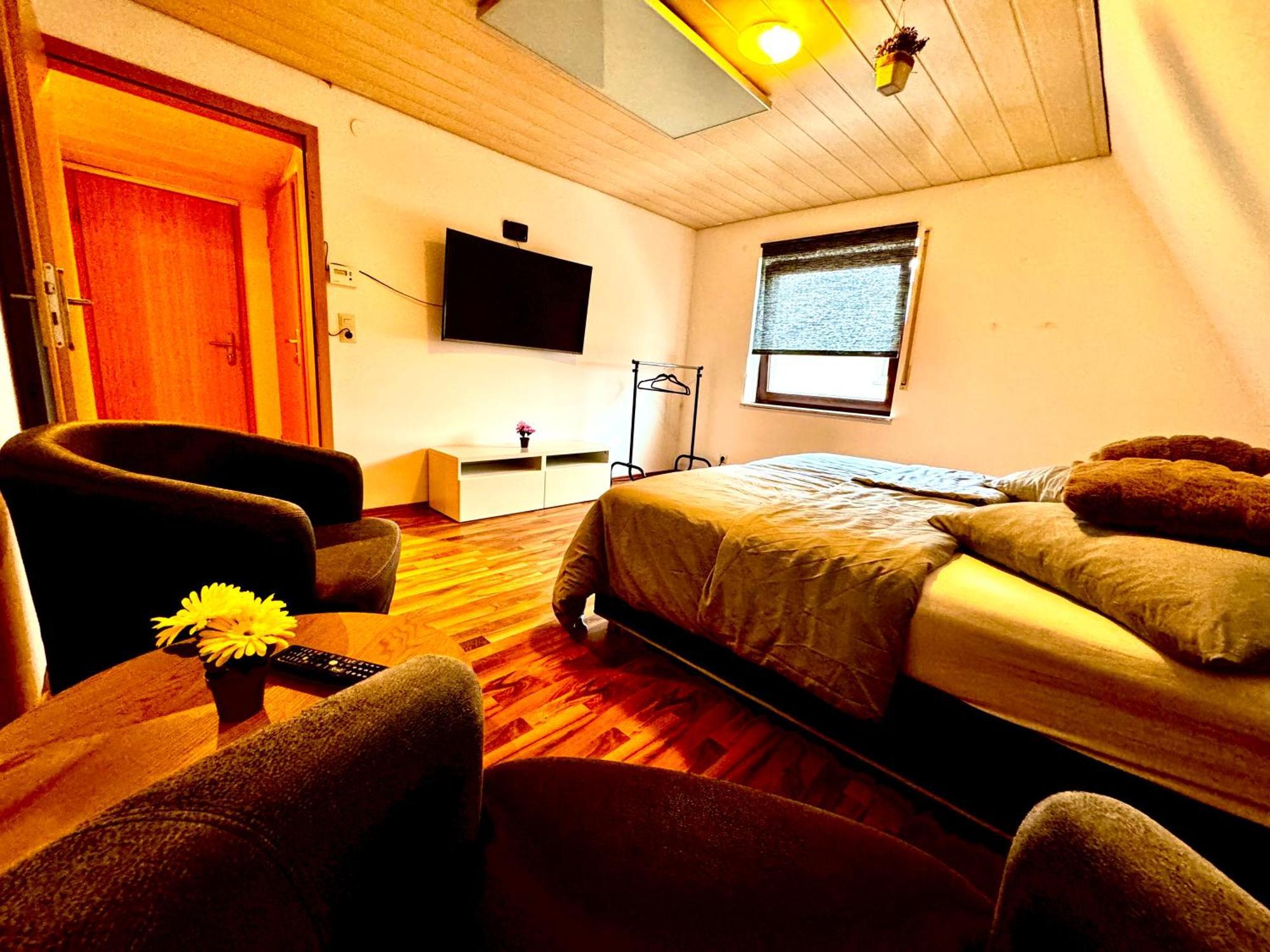 Dreamhouse Apartments Künzelsau Habitación foto
